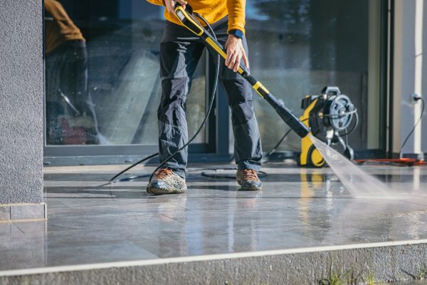 Concrete Cleaning in Greenville