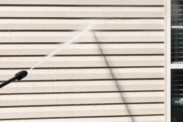 Apartment Power Washing in Greenville